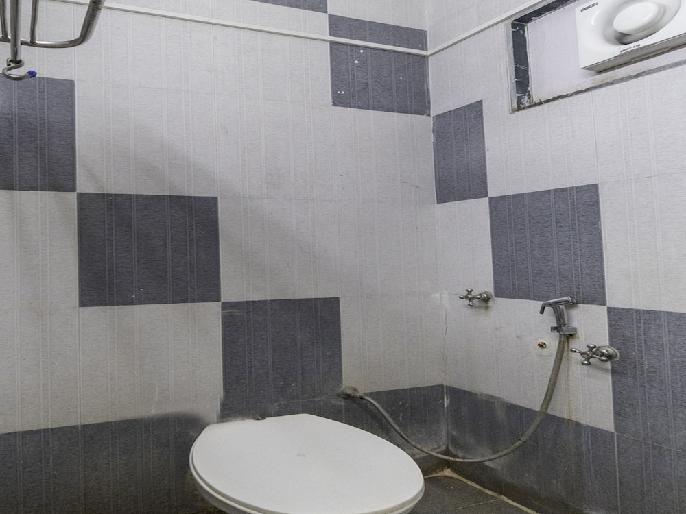 OYO 13409 Home Cozy Stay near ISBT Dharamshala