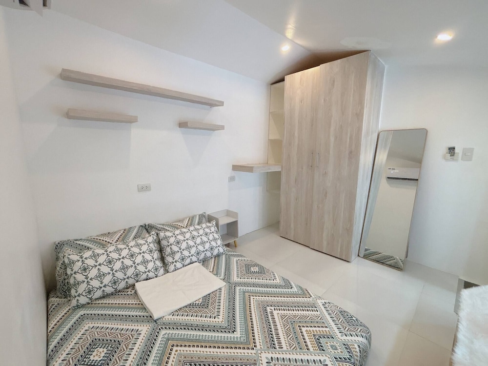 Cozy Loft Condo in Tanza With Arcade