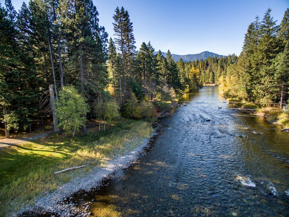 Yakima River Retreat