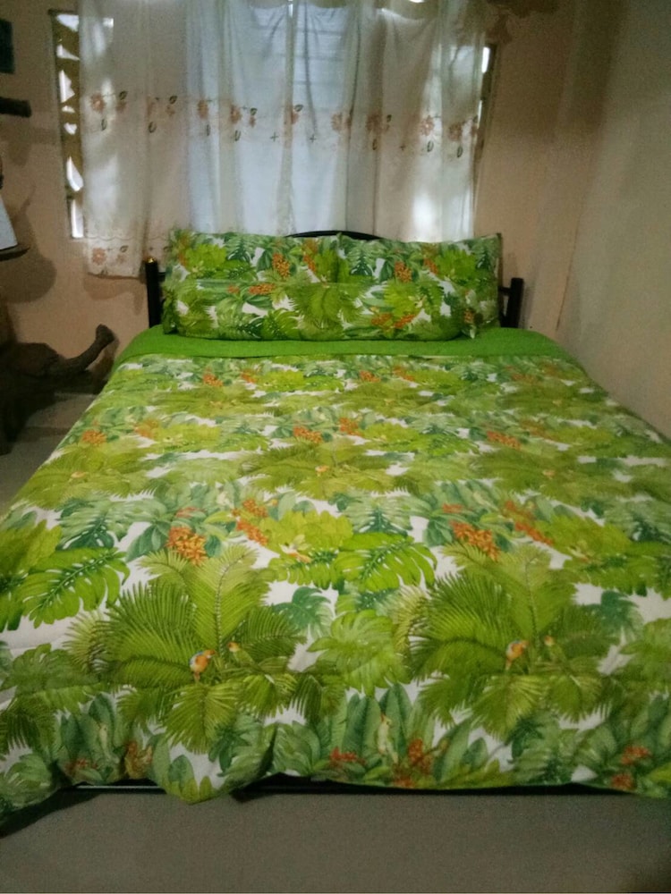 Heuan Kru Noi Homestay