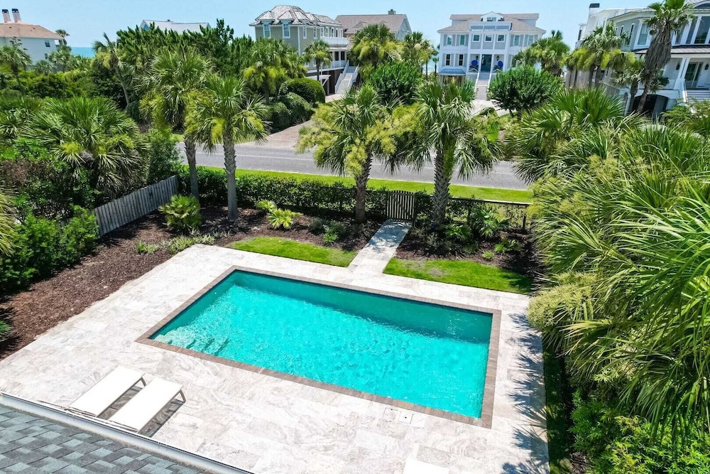 302 Charleston by Avantstay Stunning Private Pool