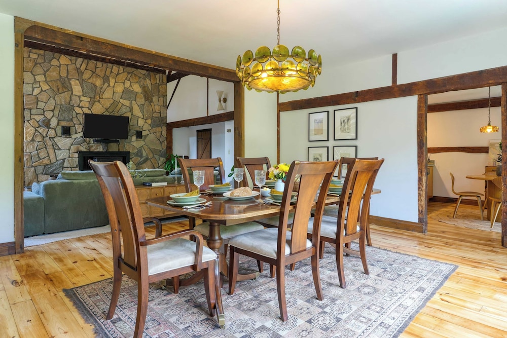 Historic Barn Retreat w/ Pool & Pond Views Longview Pond Lodge by Avantstay