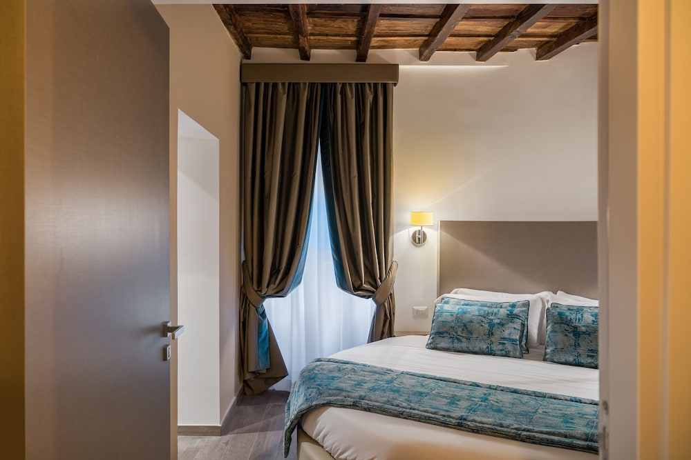Reginella Suites