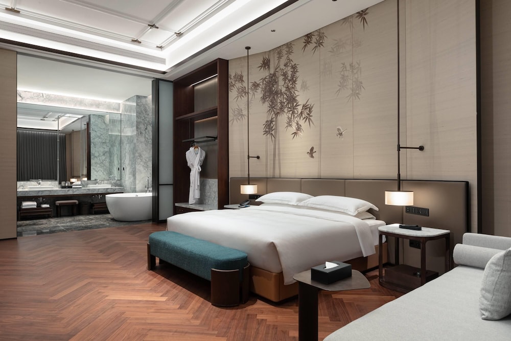 Wyndham Huaihua South