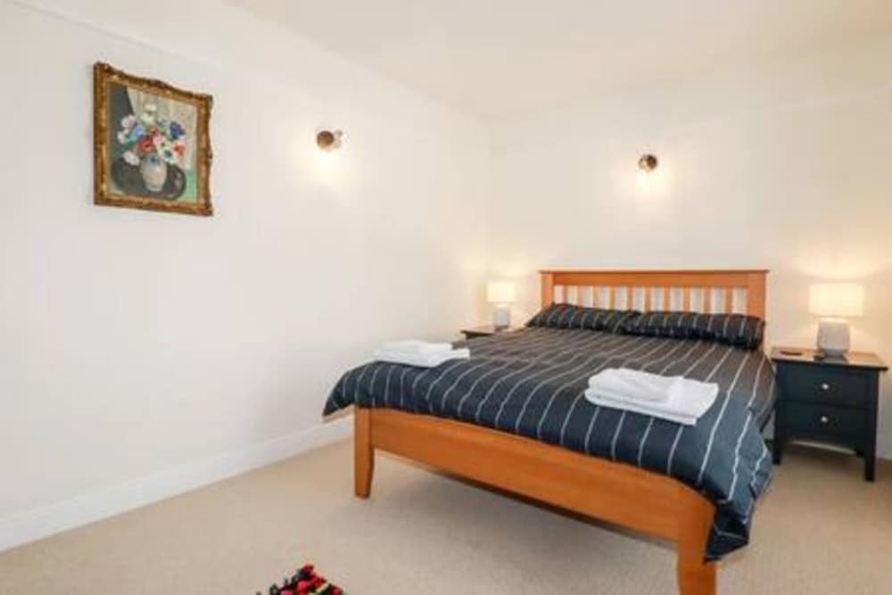 Pandora Lovely Seaside Cottage Sleeps 4 Newlyn