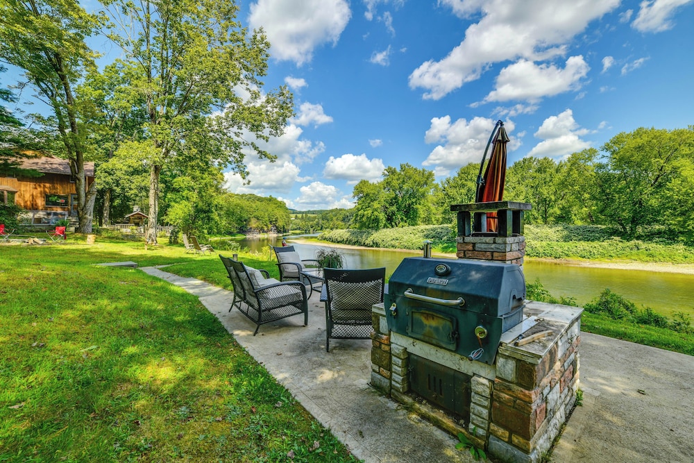 Susquehanna River Cabin: Hike, Hunt & Fish!