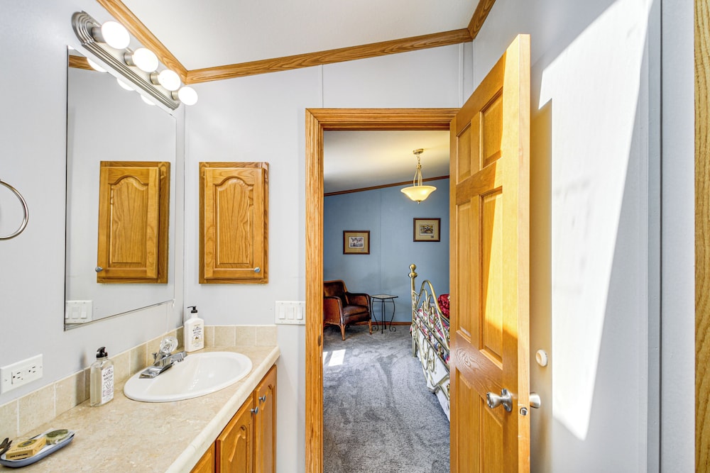 Waterfront Family Home w/ Yard on Portage Lake