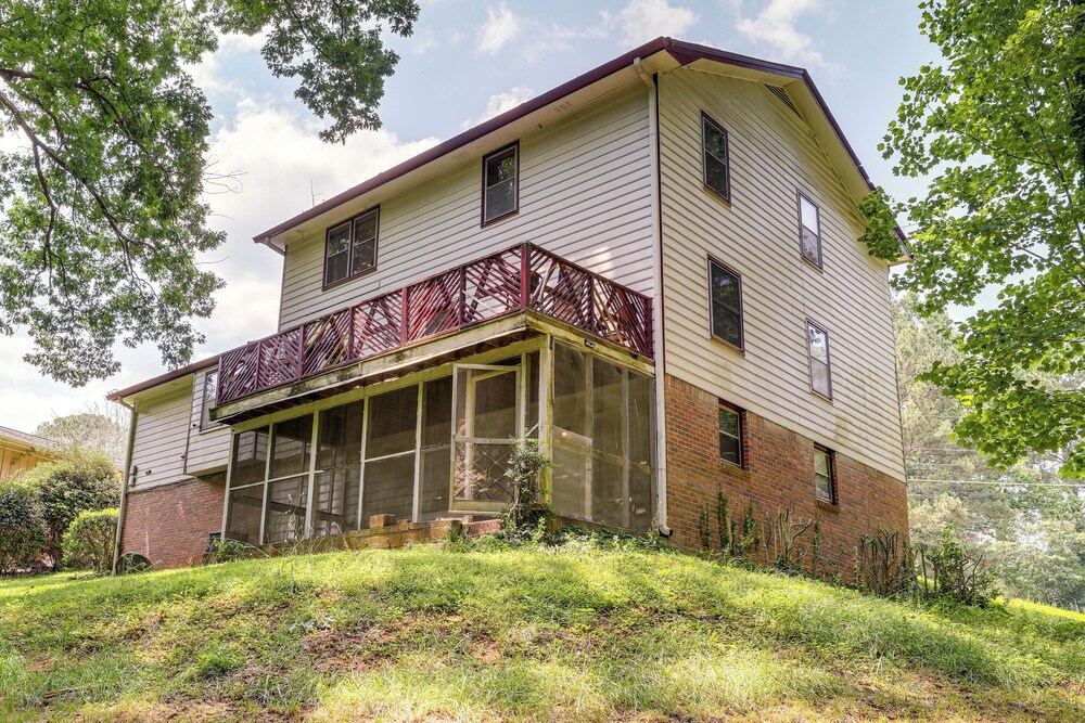 Group Getaway: Spacious Home in Stone Mountain!