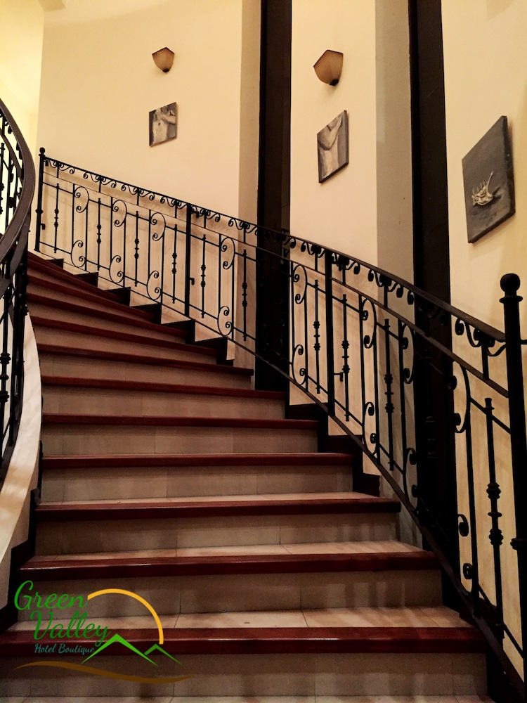 Green Valley Hotel Boutique