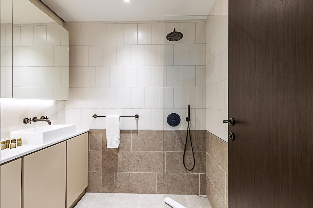 Elegant Flat in Notting Hill's Heartbeat