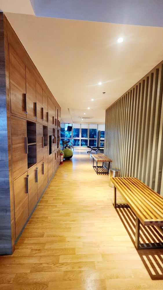 Andi and Frances' Place at BGC view 5