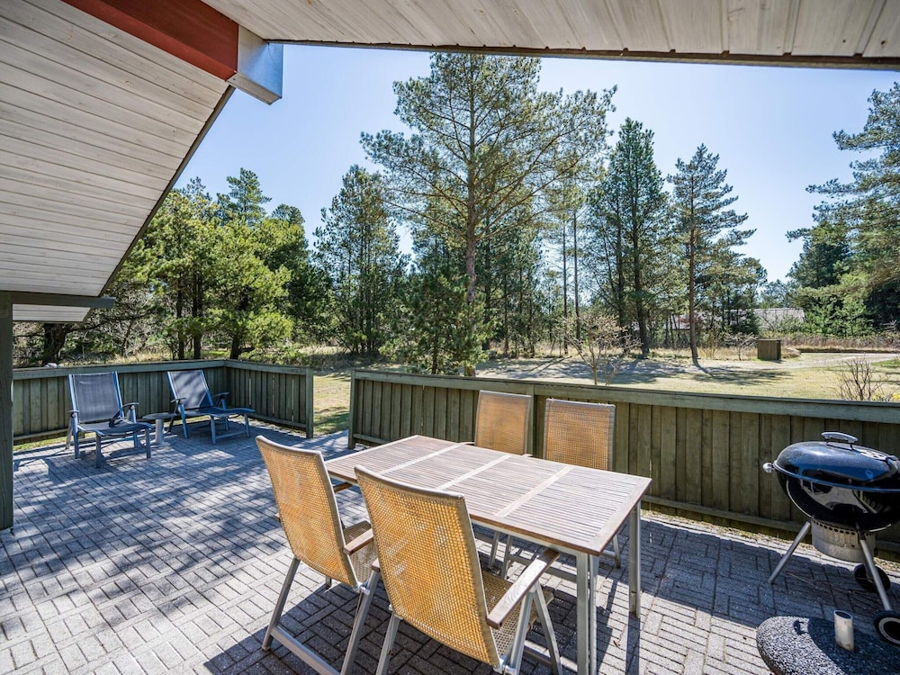 8 Person Holiday Home in Norre Nebel view 5
