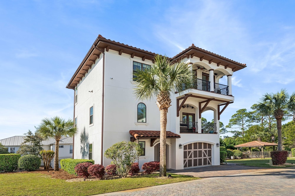 Modern Stay Near 30A w Pool Balcony Golf Cart Rental 30A Sunset Cove