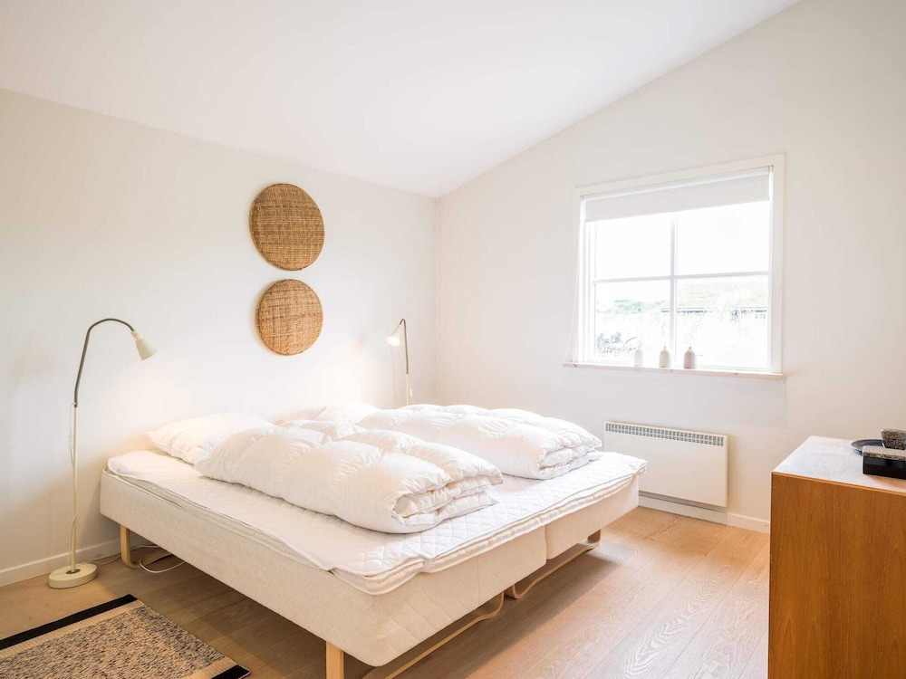 6 Person Holiday Home in Henne view 3
