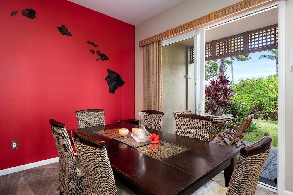 Colony S At Waikoloa Beach Resort #2204 2 Bedroom Condo by RedAwning