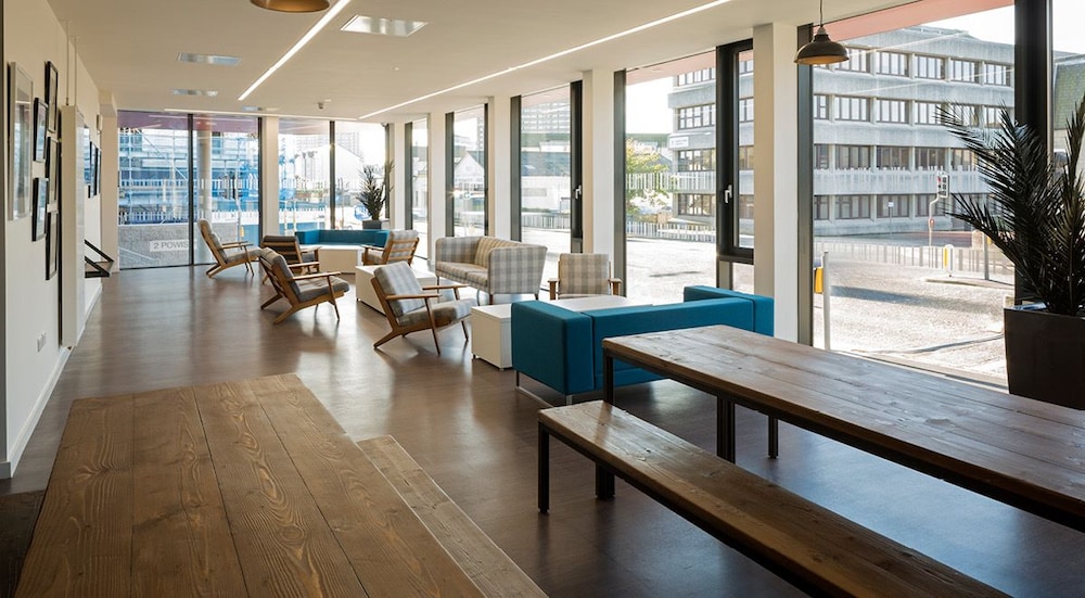 Powis Place - Campus Residence