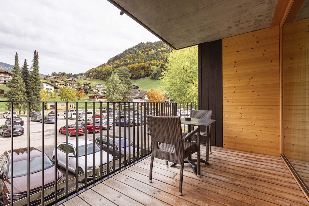 Superior 1-bedroom Apartment