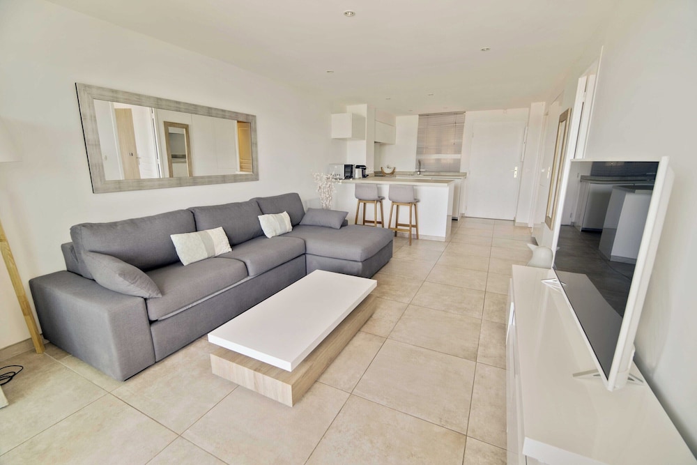 Beautiful Flat With sea View - 4P - Gassin view 5