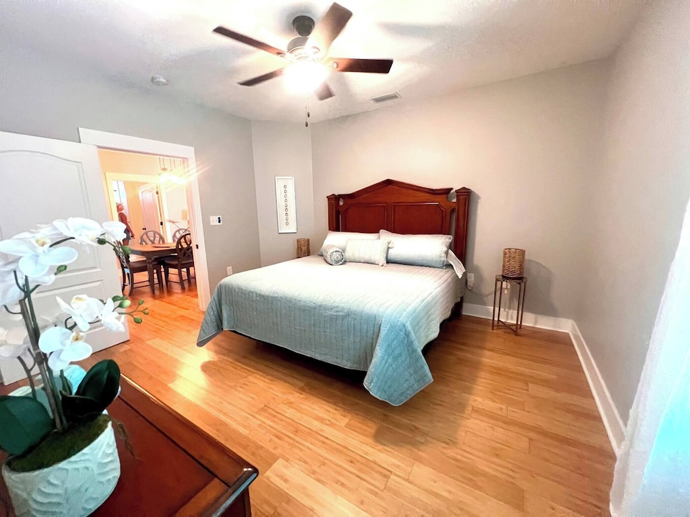 4005 Rookery 3 Sea Story With 2 Pools Beach Access and Lots of Beach Amenities