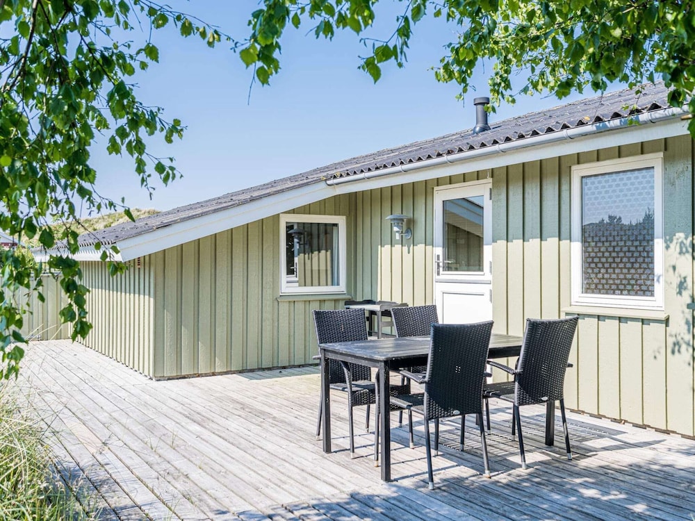 6 Person Holiday Home in Henne