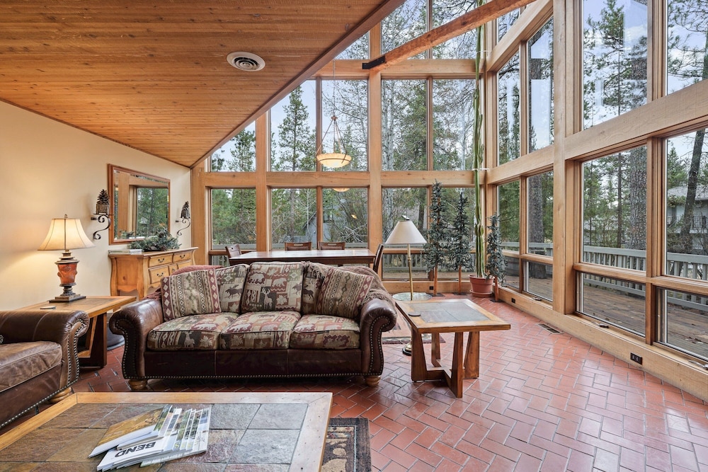 Poplar 35 5 Bedroom Home
