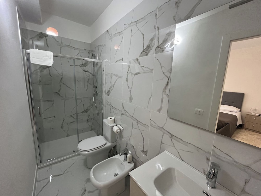 Suite Costa Sicana