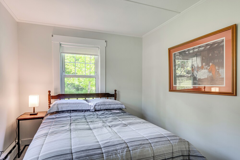 Cozy Cottage: Near Ski Bretton Wood & Franconia