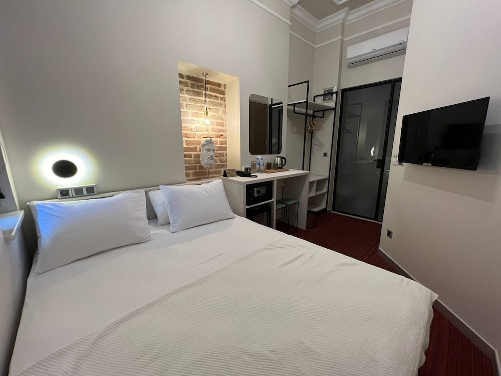 Rafinn Otel - Image 19