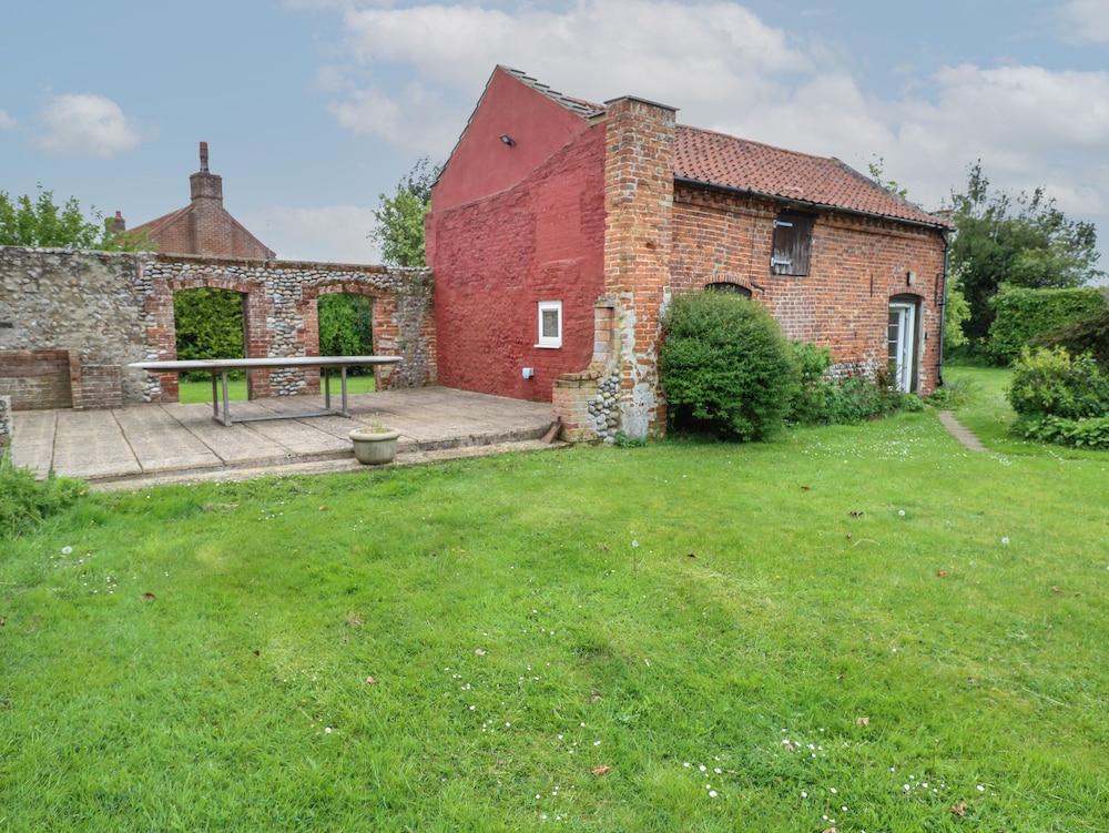 Pear Tree Barn
