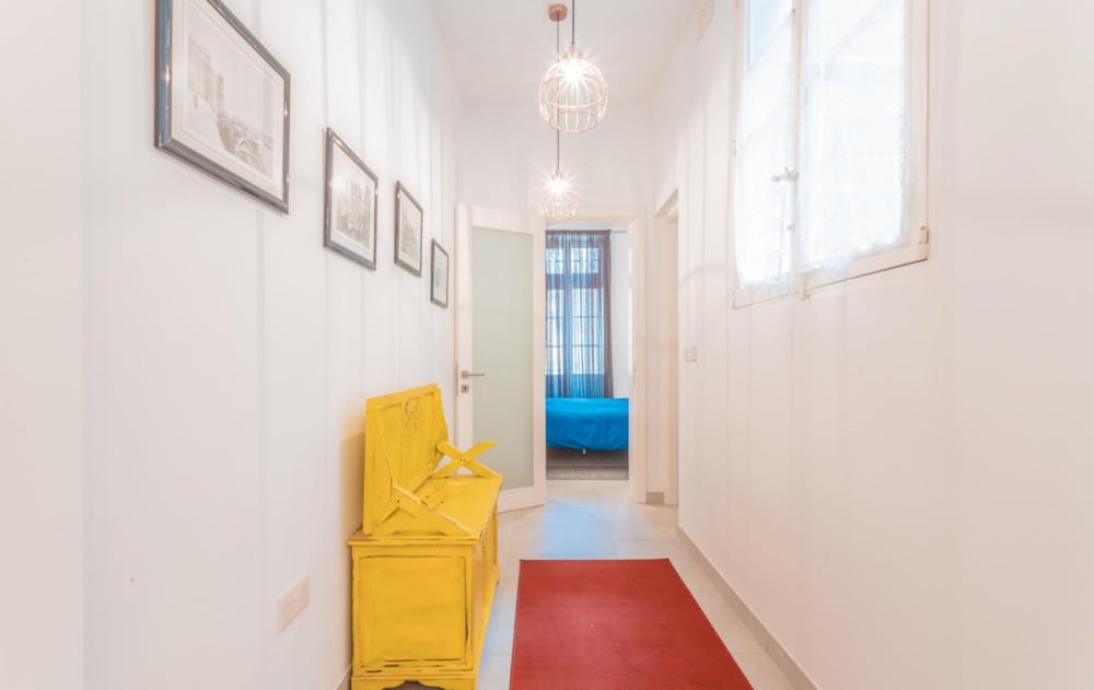 Fairytale - Maltese Balcony - Separate Living Room
