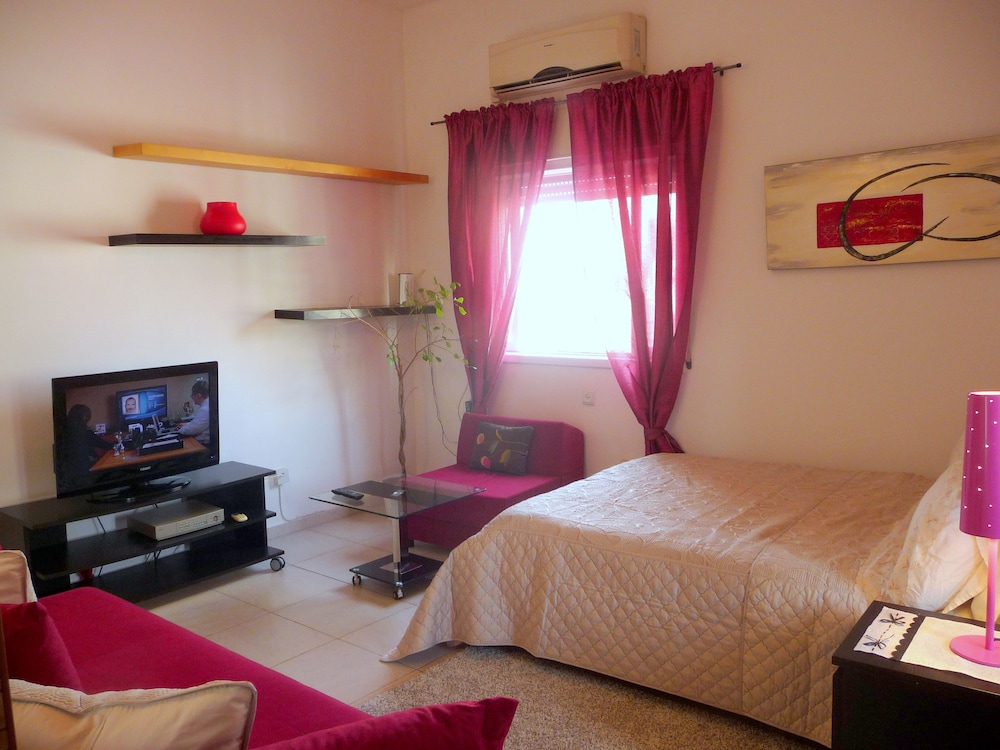 Elena Apartments