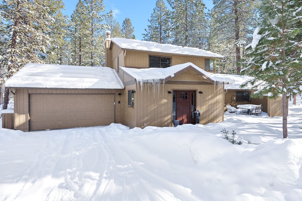 8 East Butte Ln 3 Bedroom Home