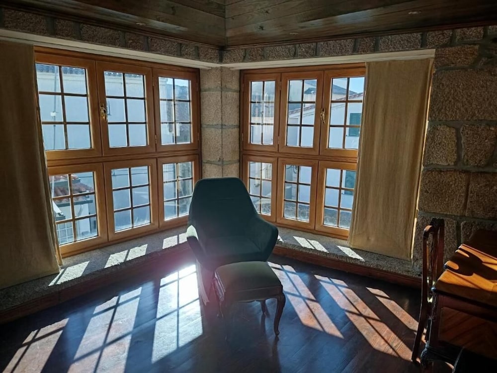 Casa dos Livros - Guest House