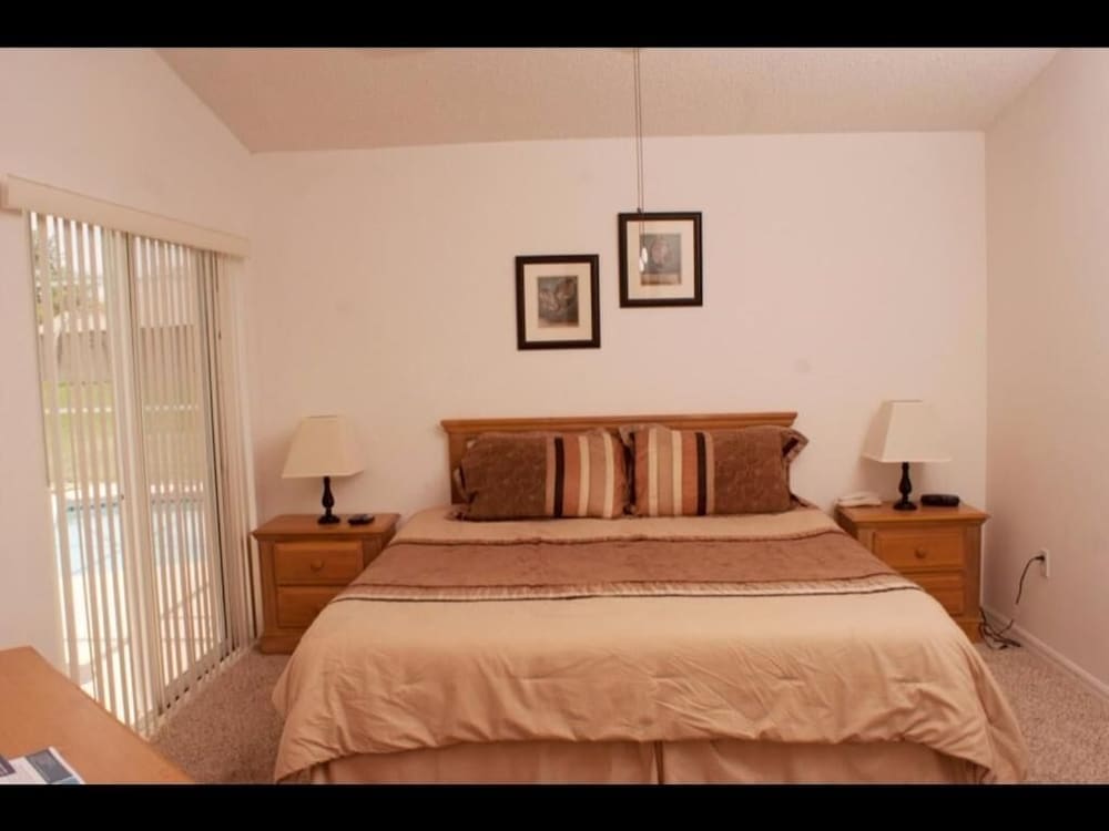 Alamo Vacation Townhomes