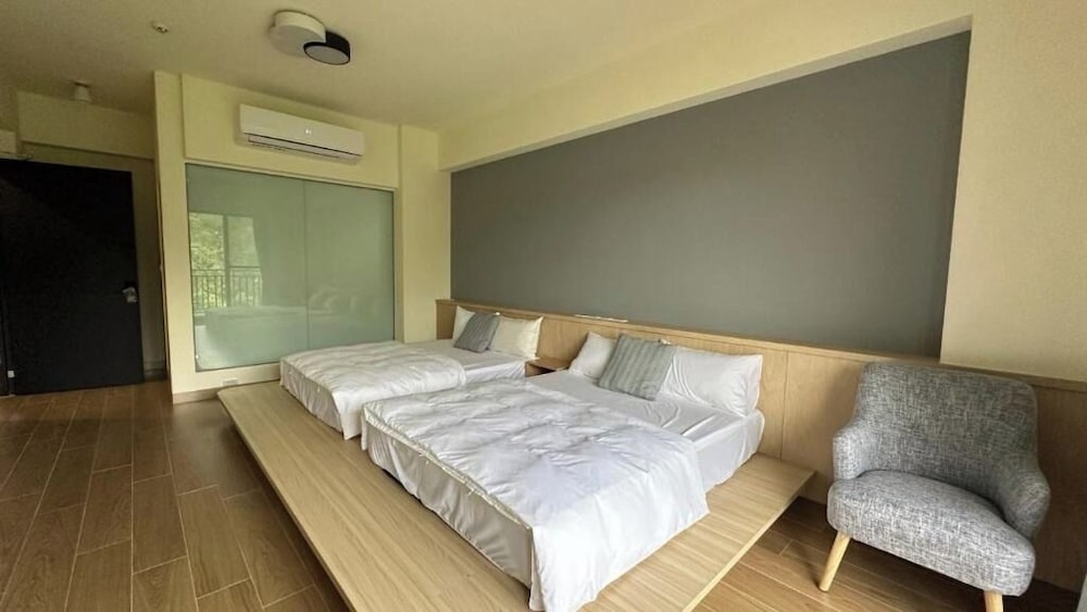 Polar bear bnb
