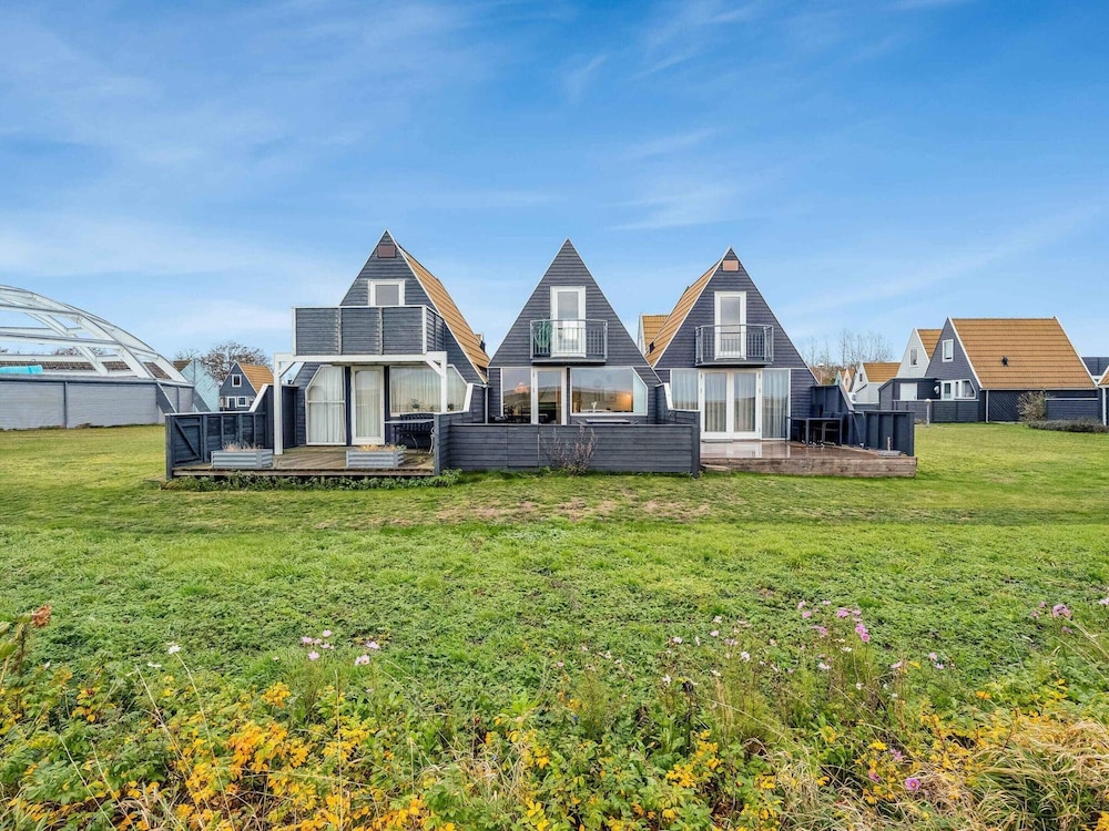 5 Star Holiday Home in Gedser