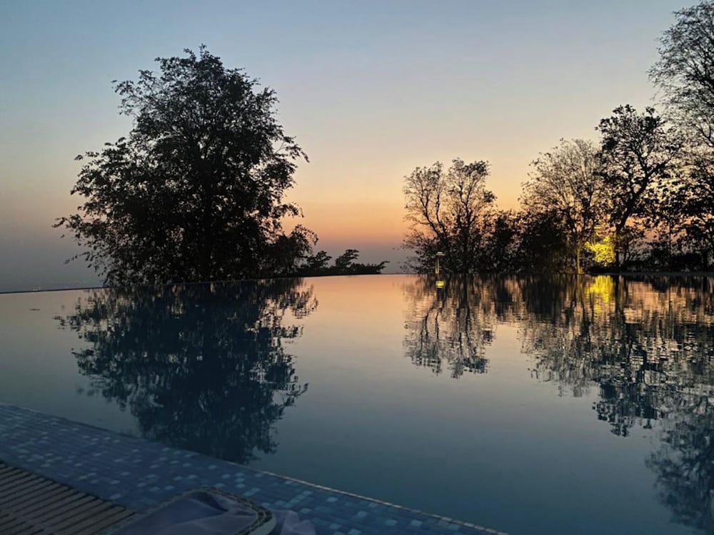 A Majestic and Luxurious Villa Overlooking the Ganges