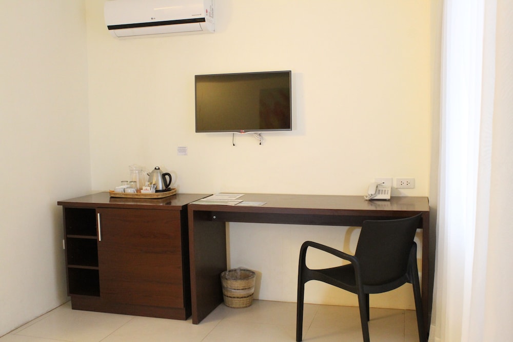 Ocean Suites Boutique Hotel