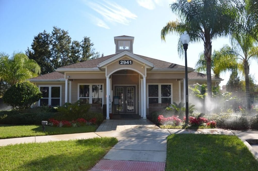 Lucaya 3 Bedroom 2 Bath First Floor Townhome - Image 1