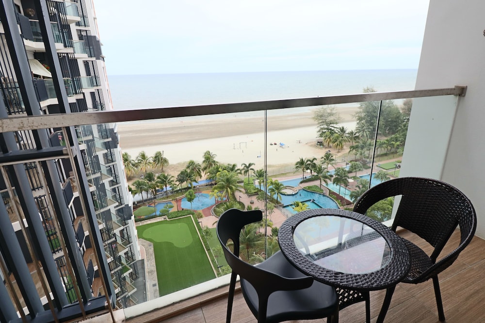 Timurbay Seafront Residences NatureHome photo 8