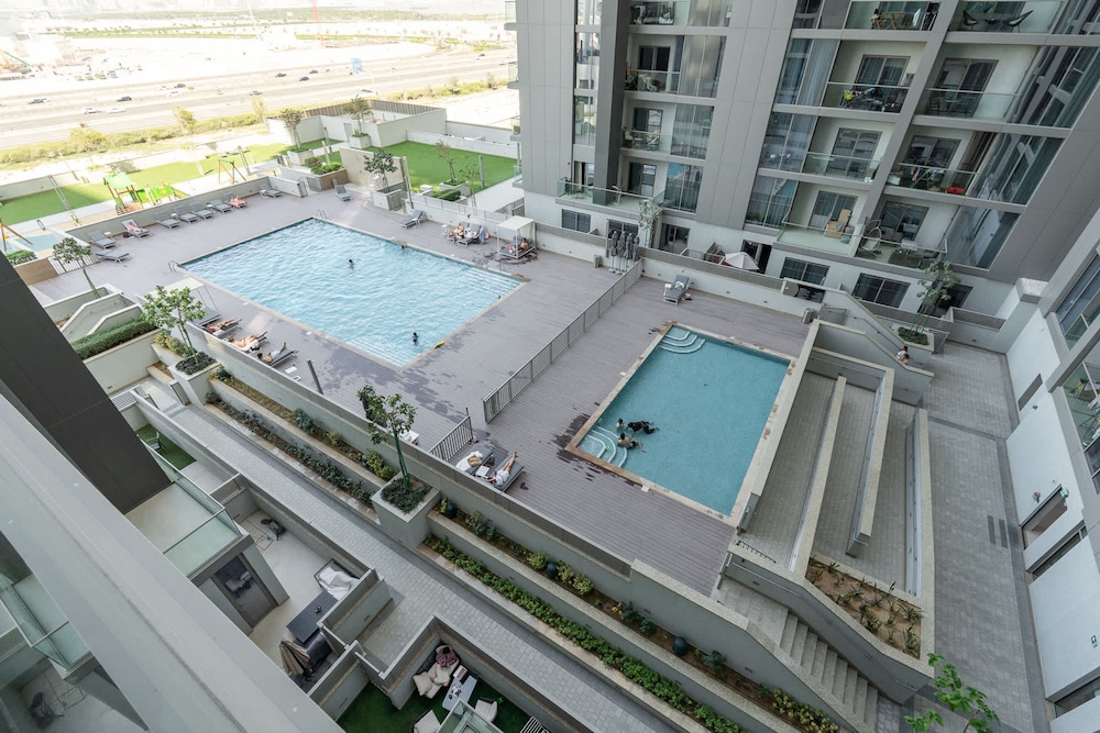 Lavish 1BR Apartment in Sobha Creek Vistas Reserve