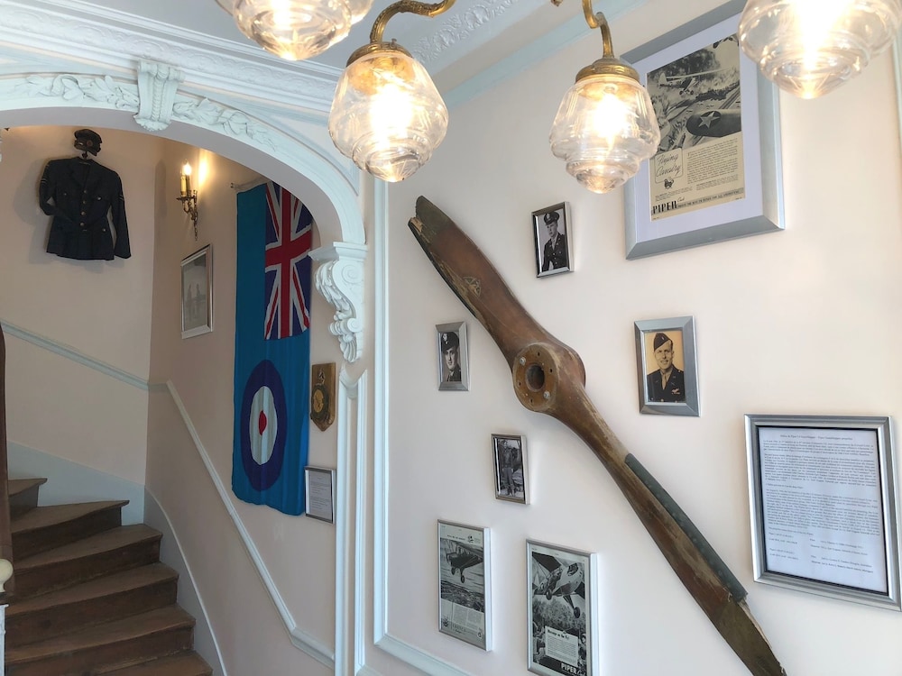 DDAY Aviators Le Manoir