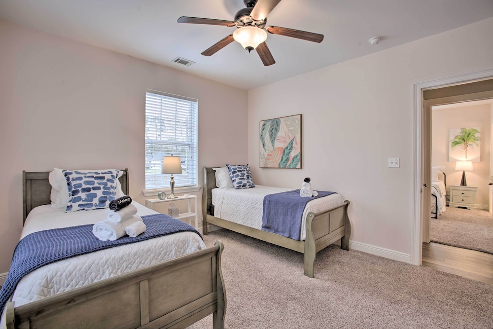 Waveland Home Near Beach: Pets Allowed! view 4