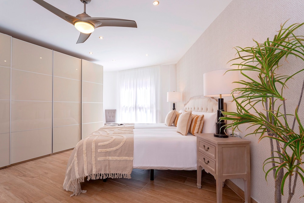 Cozy Apartment in M Laga Center Duquesa de Parcent