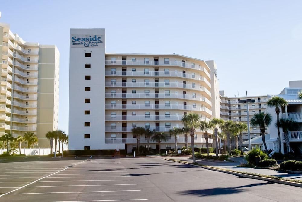 Seaside Beach & Racquet 5917
