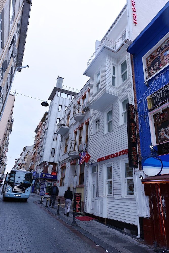 Beyaz Kosk Otel - Image 19