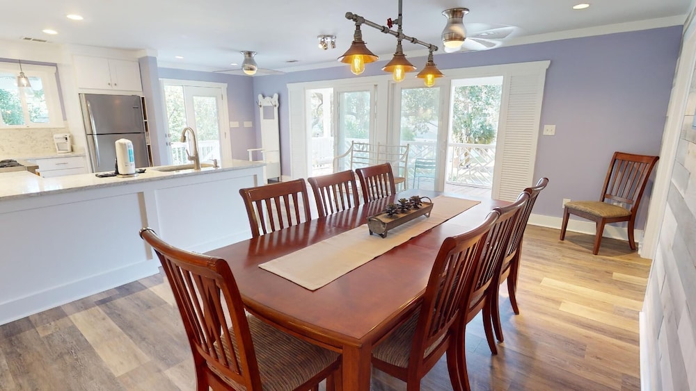 1004 2nd Avenue by Tybee Vacation Rentals
