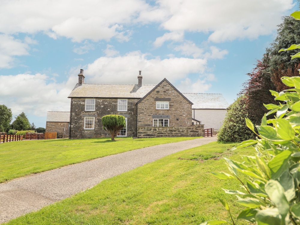 Plas Iolyn