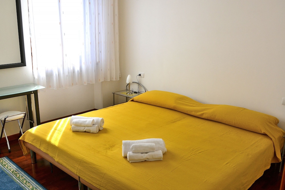 Apartment Benaco near Downtown view 3