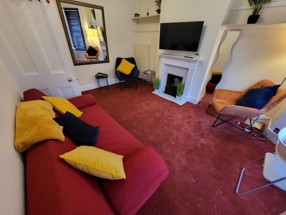 Cosy Spacious 2 Double Bedroom- Central Fulham